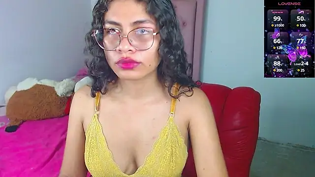 Cynthia hazel online show from 03.21.25