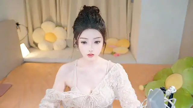 Eimile online show from 12.09.24