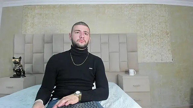 Snapshot of MaximusDick1_ chatting on 10.07.25 MaximusDick1 online show from 10.07.25