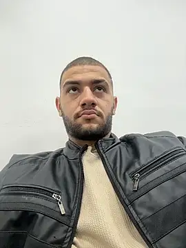 Snapshot of MaximusDick1_ chatting on 02.26.26 MaximusDick1 online show from 02.26.26