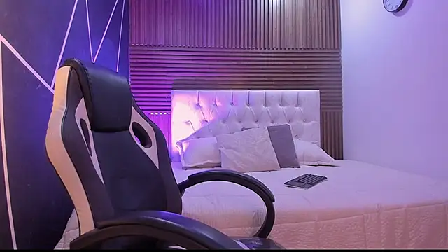 MaximusDick1  online show from 03.07.26