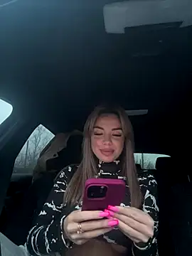 Snapshot of Gabriella_Hot_ chatting on 11.04.25 Gabriella Hot online show from 11.04.25