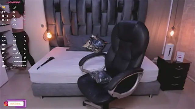 Snapshot of Lorena_Vieira_ chatting on 01.17.25 Lorena Vieira online show from 01.17.25