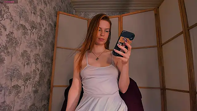 the perfectgirl online show from 03.20.25