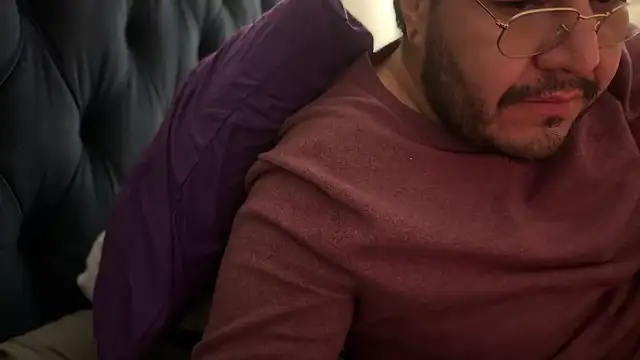 Snapshot of bearcloudcomputa chatting on 01.28.25 bearcloudcomputa online show from 01.28.25