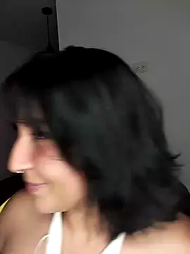 Pauilina online show from 12.27.24