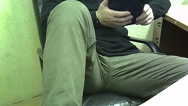 nikdov3 online show from 11.14.25