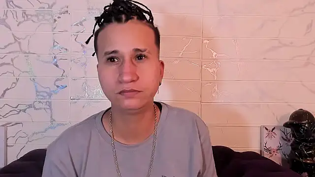 Snapshot of Im_Milan_Rs chatting on 02.23.25 Im Milan Rs online show from 02.23.25