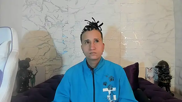 Snapshot of Im_Milan_Rs chatting on 02.24.25 Im Milan Rs online show from 02.24.25