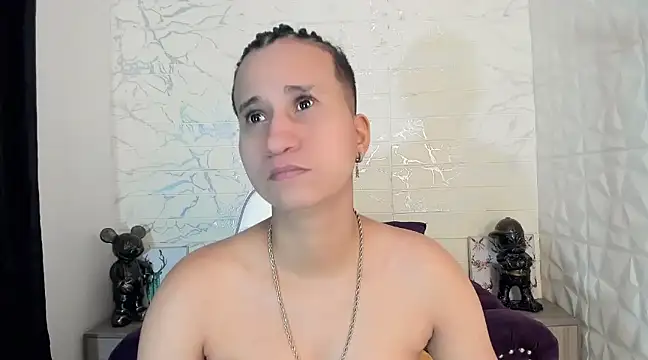 Snapshot of Im_Milan_Rs chatting on 02.27.25 Im Milan Rs online show from 02.27.25