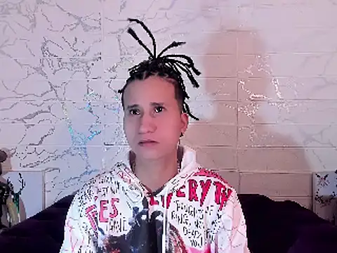 Snapshot of Im_Milan_Rs chatting on 03.01.25 Im Milan Rs online show from 03.01.25