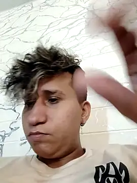 Snapshot of Im_Milan_Rs chatting on 03.09.25 Im Milan Rs online show from 03.09.25