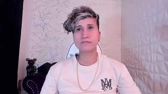 Snapshot of Im_Milan_Rs chatting on 03.09.25 Im Milan Rs online show from 03.09.25