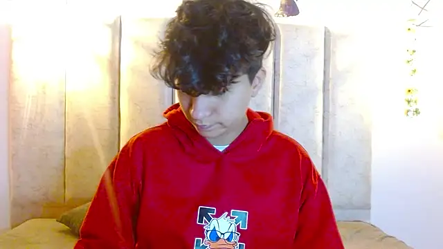 Snapshot of Im_Milan_Rs chatting on 10.04.25 Im Milan Rs online show from 10.04.25