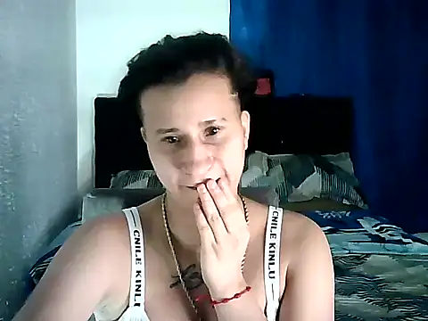 Snapshot of Im_Milan_Rs chatting on 11.22.25 Im Milan Rs online show from 11.22.25