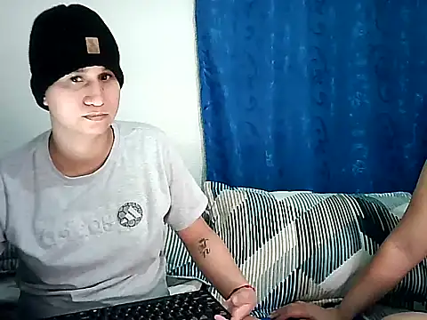 Snapshot of Im_Milan_Rs chatting on 11.24.25 Im Milan Rs online show from 11.24.25