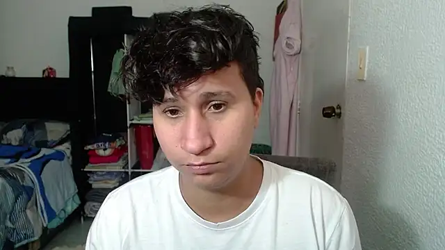 Im Milan Rs online show from 03.03.26