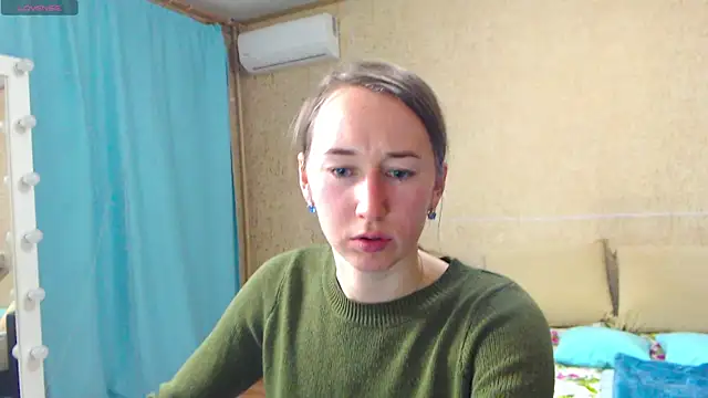 --Model--2 online show from 03.01.25