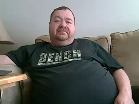 Snapshot of hitman_35 chatting on 02.08.25 hitman 35 online show from 02.08.25