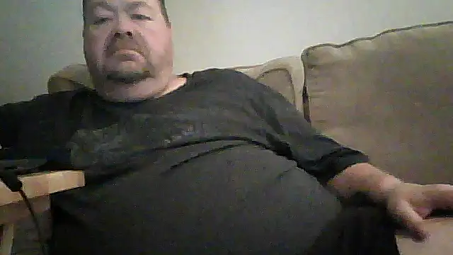 Snapshot of hitman_35 chatting on 06.16.26 hitman 35 online show from 06.16.26