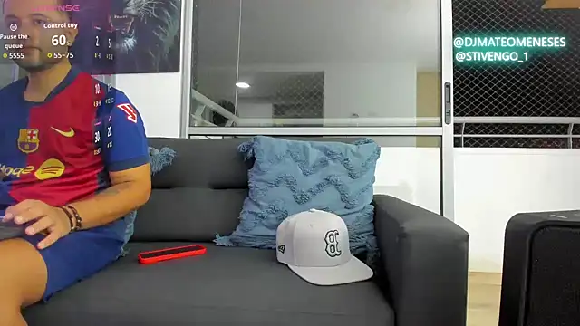 Snapshot of MattMeness chatting on 11.15.25 MattMeness online show from 11.15.25