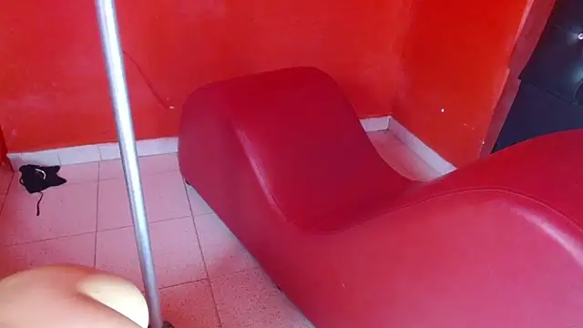 Snapshot of Ambar_Roux_ chatting on 03.14.25 Ambar Roux online show from 03.14.25