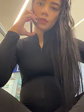  Luana online show from 11.11.25