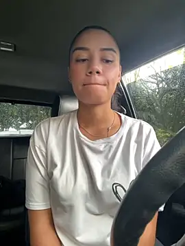  Luana online show from 11.14.25