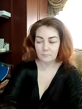 Madame-Butterfly online show from 12.19.24