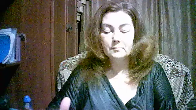 Madame-Butterfly online show from 10.16.25