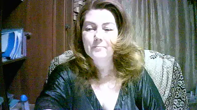 Madame-Butterfly online show from 10.27.25