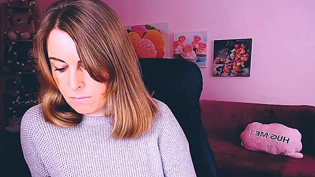 Hot Milady online show from 01.22.25