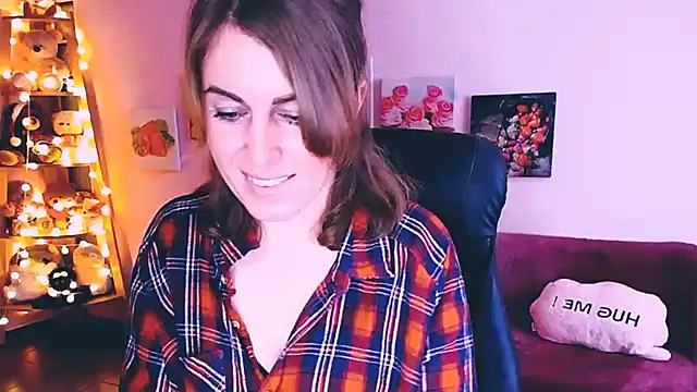 Hot Milady online show from 01.24.25