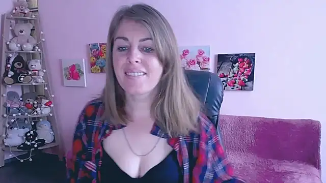 Hot Milady online show from 03.20.25