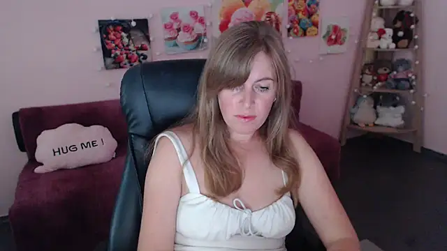 Hot Milady online show from 07.28.26