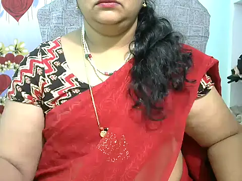 Snapshot of Naughty_Nityaa chatting on 03.09.25 Naughty Nityaa online show from 03.09.25