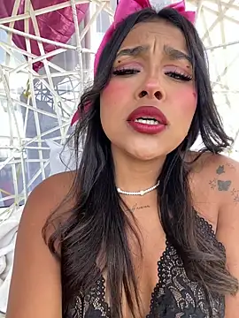 Snapshot of Mariangel_11 chatting on 02.14.26 Mariangel 11 online show from 02.14.26