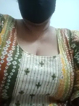 Snapshot of zeepe19 chatting on 03.05.26 zeepe19 online show from 03.05.26