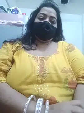 Snapshot of zeepe19 chatting on 03.26.26 zeepe19 online show from 03.26.26