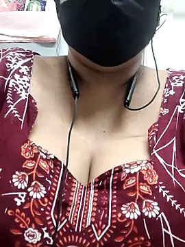 Snapshot of zeepe19 chatting on 04.01.26 zeepe19 online show from 04.01.26