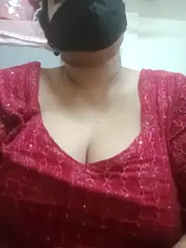 Snapshot of zeepe19 chatting on 04.02.26 zeepe19 online show from 04.02.26