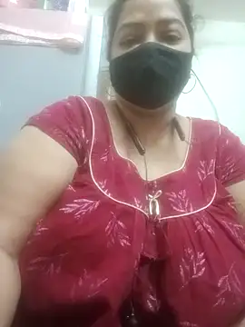 Snapshot of zeepe19 chatting on 04.05.26 zeepe19 online show from 04.05.26