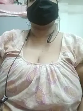 Snapshot of zeepe19 chatting on 04.12.26 zeepe19 online show from 04.12.26