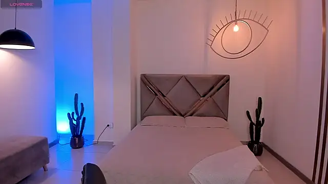 ValeriaRoldanX online show from 07.04.26