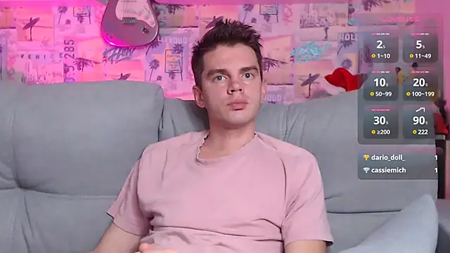 Snapshot of Mike_Burn chatting on 12.10.24 Mike Burn online show from 12.10.24