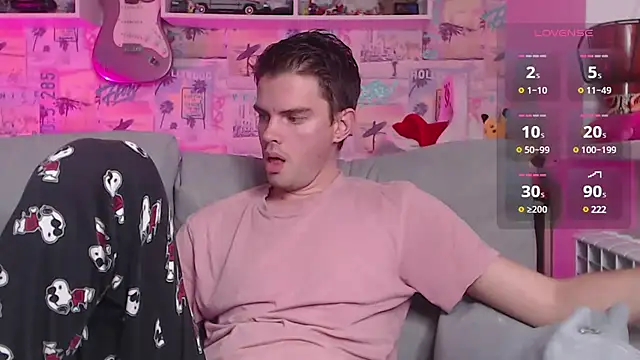 Snapshot of Mike_Burn chatting on 12.28.24 Mike Burn online show from 12.28.24