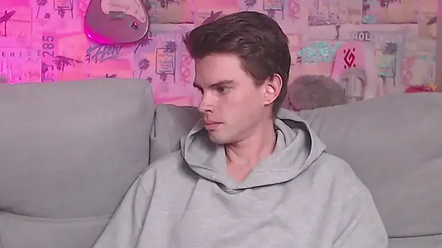 Snapshot of Mike_Burn chatting on 02.13.25 Mike Burn online show from 02.13.25