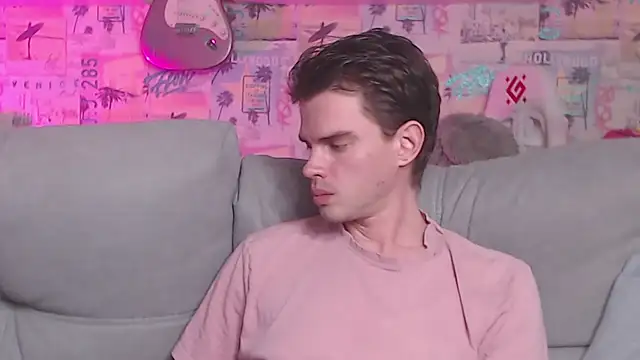 Snapshot of Mike_Burn chatting on 02.15.25 Mike Burn online show from 02.15.25