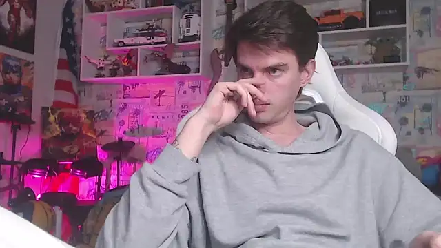 Snapshot of Mike_Burn chatting on 02.26.25 Mike Burn online show from 02.26.25