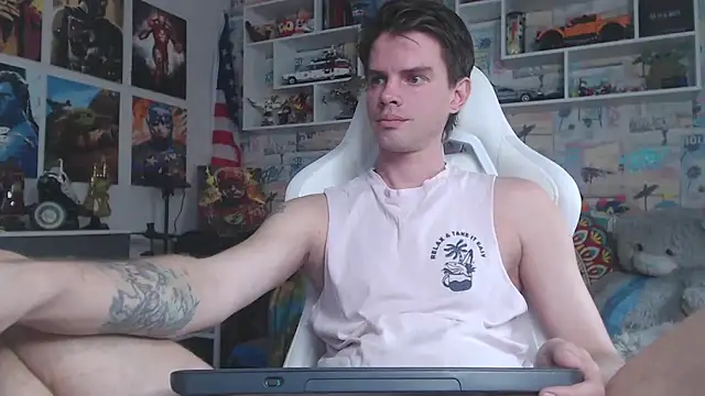 Snapshot of Mike_Burn chatting on 03.14.25 Mike Burn online show from 03.14.25